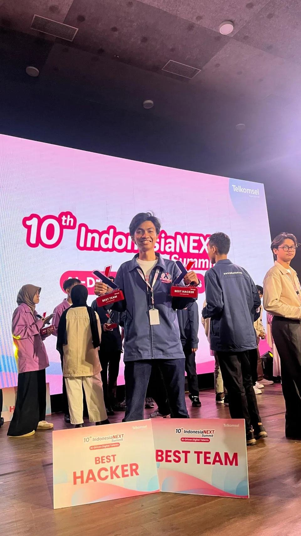 Mahasiswa Fasilkom-TI USU Ukir Prestasi pada IndonesiaNEXT ke-10 dengan Raihan Best Hacker dan Best Team